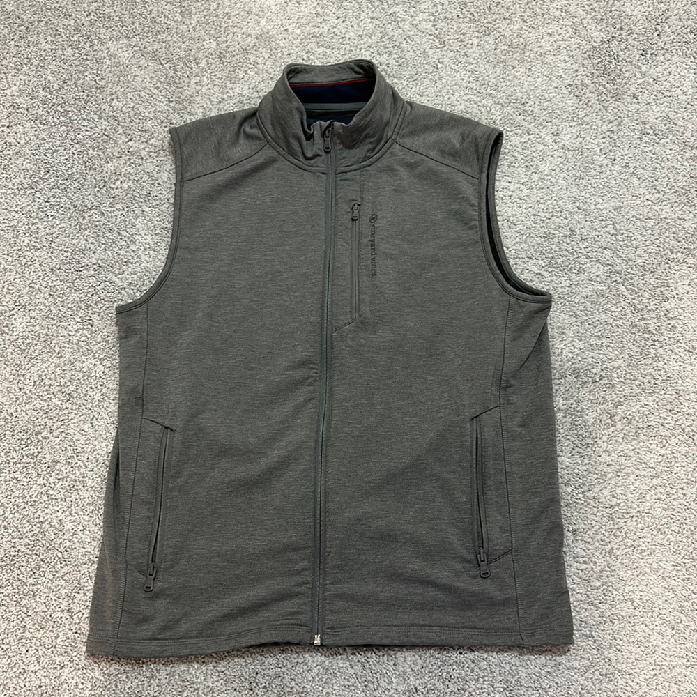 Men’s Vineyard Vines Performance Vest Size: M